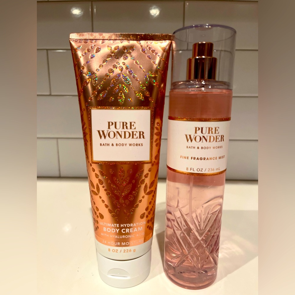 Bath & Body Works Set - Pure Wonder